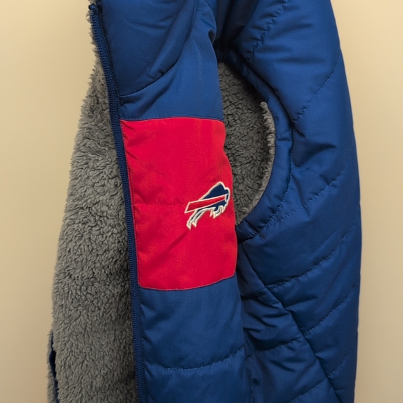 Buffalo Bills vest - Picture 4 of 4